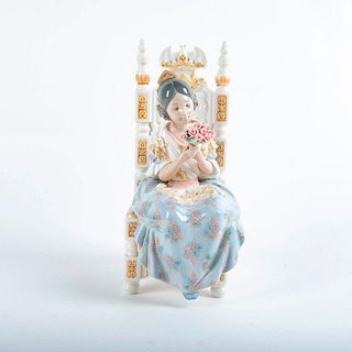 Appreciation 01001396 - Lladro Porcelain Figure