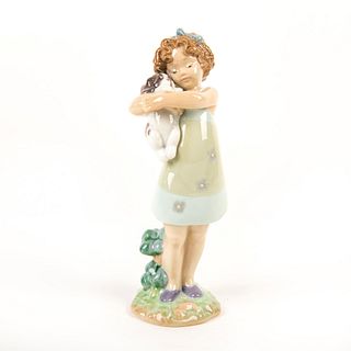 Learning To Care 01008241 - Lladro Porcelain Figure