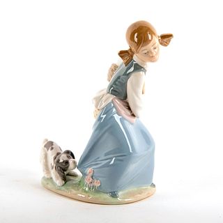 Naughty Dog 1004982 - Lladro Porcelain Figure