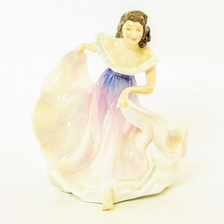 A Gypsy Dance HN2230 - Royal Doulton Figurine