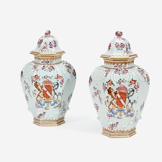 A Pair of Samson Chinese Export Style Armorial Porcelain Covered Vases, Late 19th century