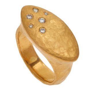 Yosi Harari Diamond, 22k Yellow Gold Ring