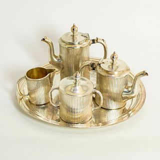 Antique Meriden Britannia Co. Silverplate Tea Set On Tray