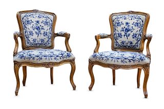 Pair of wooden armchairs, Louis XV, 18th century