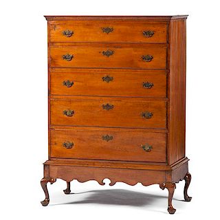 Queen Anne Chest-on-Frame 