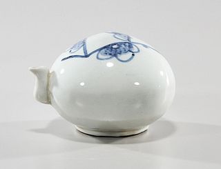 Korean Blue and White Porcelain Water Dropper