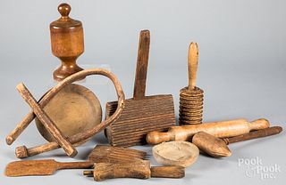 Woodenware, to include a mallet, rolling pin, etc