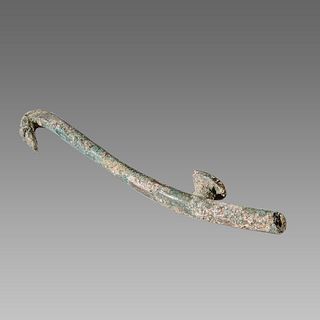 China, Bronze Swan-headed Belt Fastner c.300 BC.