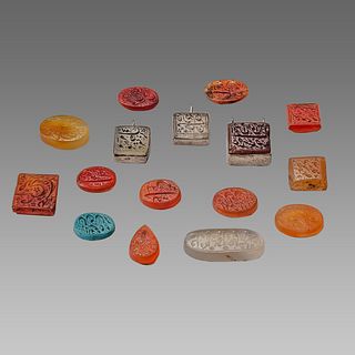 Lot of 16 Persian, Qajar Islamic Agate Stamp seals ring stones. 
