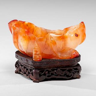 Chinese Agate Water Coupe 