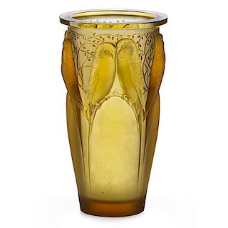 LALIQUE "Ceylan" vase, yellow glass
