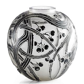 LALIQUE "Baies" vase, enameled glass