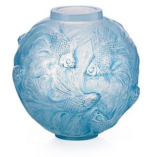 LALIQUE "Formose" vase, opalescent glass