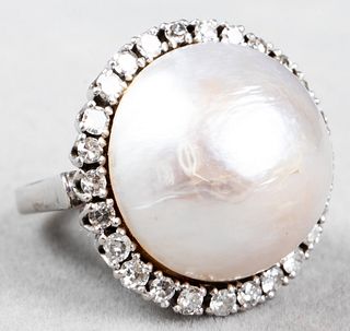 Antique 18K White Gold Diamond Mabe Pearl Ring