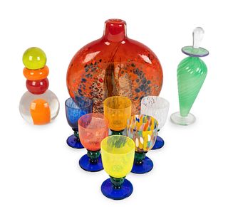 Nine Art Glass Articles
Height of tallest 7 1/2 inches.