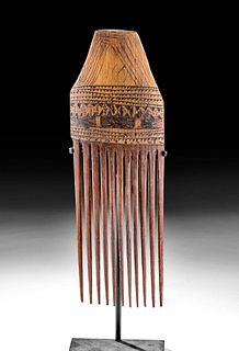 Mid 20th C. Papua New Guinea Wood Comb w/ Incised Motif