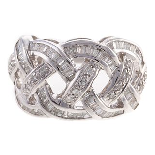 A Woven Design Diamond Ring in 14K