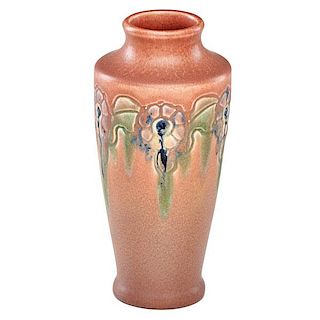 ROOKWOOD Modeled Mat vase