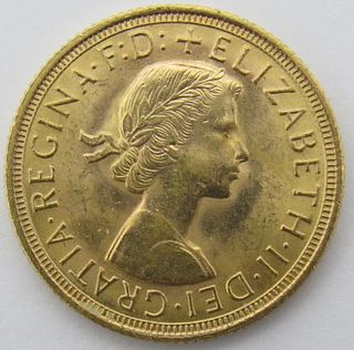 BULLION. 1962 Gold Sovereign.