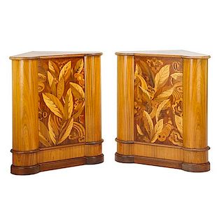 COLOMBO STILE Pair of corner cabinets
