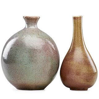 JOSEP LLORENS ARTIGAS Two vases