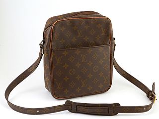 Louis Vuitton Brown Monogram Coated Canvas Citadin Travel Bag, with adjustable strap, brass hardware and front open pocket, the zip compartment openin