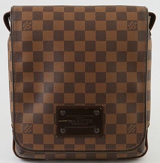 Louis Vuitton Brown Coated Canvas Damier Ebene PM Brooklyn Shoulder Bag, with adjustable shoulder strap and golden brass hardware, the interior of the