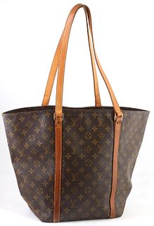 Louis Vuitton Brown Monogram Coated Canvas PM Sac Shopping Shoulder Bag, with golden brass hardware and vachetta leather straps and handles, opening t