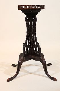 Chinese Chippendale Mahogany Urn Stand