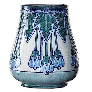 HENRIETTA BAILEY;  NEWCOMB COLLEGE Fine early vase