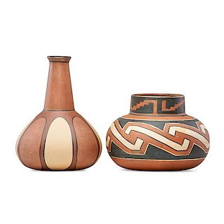 CLIFTON Two Indian vases