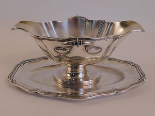 ANTIQUE FRENCH SILVER SAUCE BOAT 