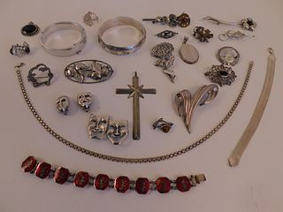 ASSORTED LOT SILVER JEWELRY