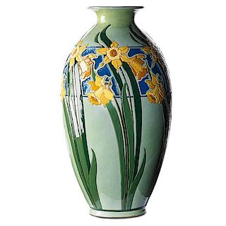 ROSEVILLE Massive Della Robbia vase