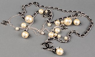 Chanel Chain & Faux Pearl Adjustable Charm Belt