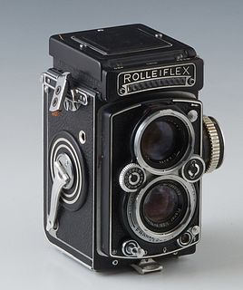 Vintage German Rolleiflex 2 1/4 inch square Camera Planar 1:3.5 Focal , Franke & Heidecke, Braunschweig. Synchro-Compur, coupled light meter. 1785780.