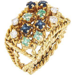 RING WITH EMERALDS, SAPPHIRES AND DIAMONDS IN 18K YELLOW GOLD 4 emeralds, 4 sapphires, 4 diamonds. Size: 6 ½