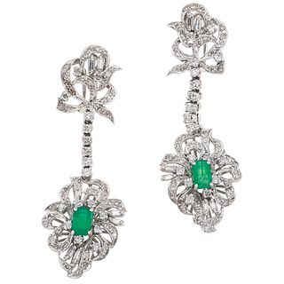 PAIR OF EARRINGS WITH EMERALDS AND DIAMONDS IN PALLADIUM SILVER 2 Octagonal cut emeralds ~0.78 ct, 142 Diamonds (different cuts)