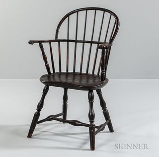 Brown-painted Sack-back Windsor Chair,New England, late 18th century
