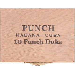 Punch. Duke. Habana, Cuba.