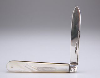 A VICTORIAN SILVER AND MOTHER-OF-PEARL FRUIT KNIFE,?by Lock
