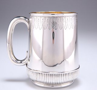A LARGE VICTORIAN SILVER MUG,?by William Hunter & Son,?Lond