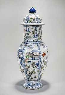 Tall Chinese Blue and White Porcelain Covered Vase