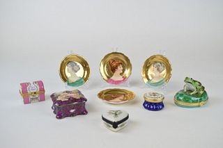 Grouping of Porcelain Dresser Items