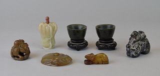 Grouping of Chinese & Japanese Decorative Items