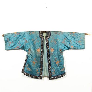 CHINESE BLUE EMBROIDERED ROBE ON BAMBOO ROD