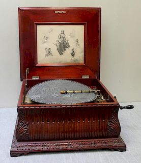REGINA. Antique Tabletop Disc Music Box.