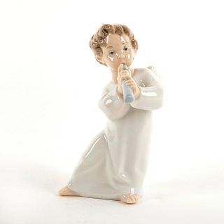 Angel with Flute1004540 - Lladro Porcelain Figure