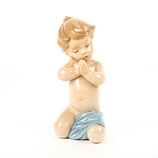 A Child's Prayer, 01006496 - Lladro Porcelain Figure