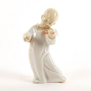 Chinese Angel 1004536 - Lladro Porcelain Figure